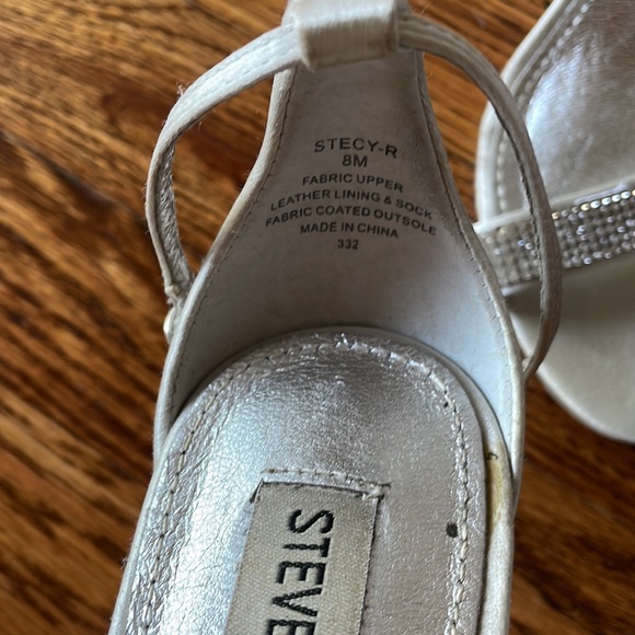 Steve Madden Stacey Sandal heels with Rhinestones - Picture 2 of 9